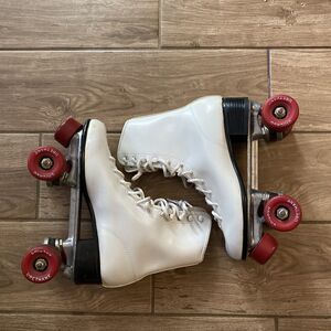 Vintage Chicago Roller Skates White Women Size 7 Men Size 6 Urethane Wheels